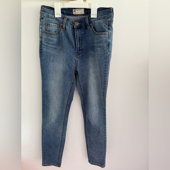 Free People Women’s Denim Size 27 - Picture 1 of 6